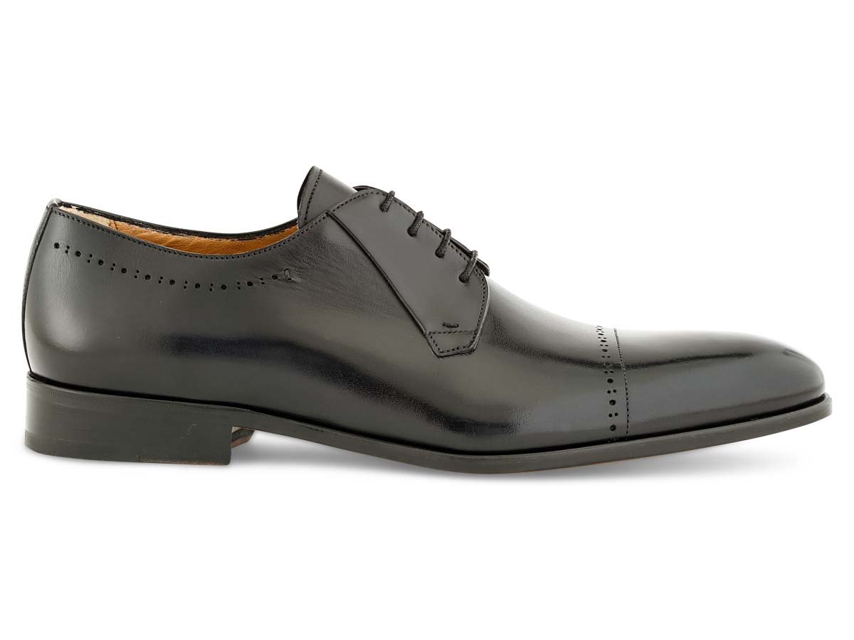 Jared Blucher Cap Toe in Black